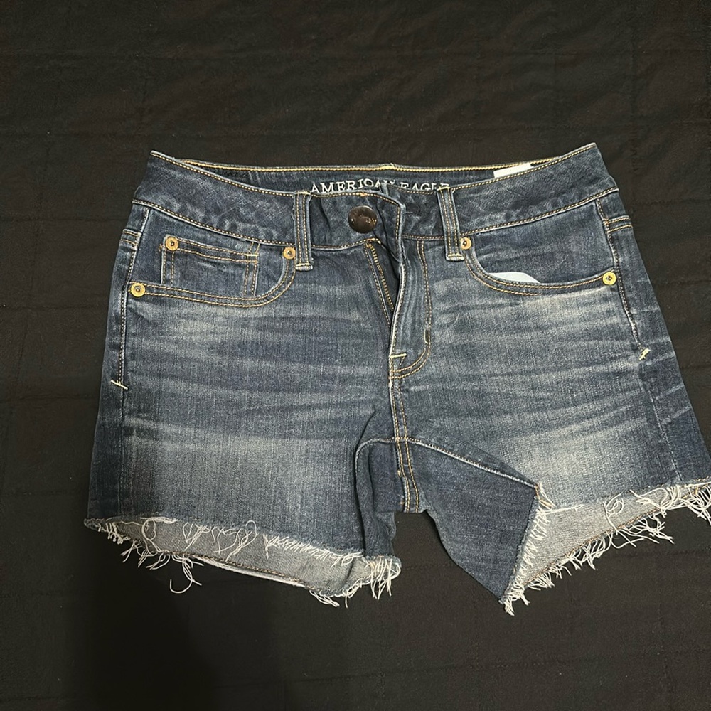 American Eagle Shortie shorts Women size 2